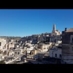 Matera — Dimora storica del 1700 con vista diretta sui Sassi UNESCO. 230 mq su due livelli, rifiniture di pregio, tre ingressi. Unica.