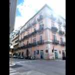 Bari, Murat — 170 mq d’epoca con volte a 5,5 metri e marmette originali. Un’opportunità irripetibile nel cuore della città.